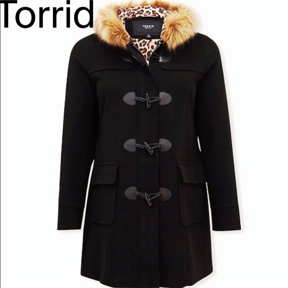 SOLD-Torrid plus size toggle coat with fur trim